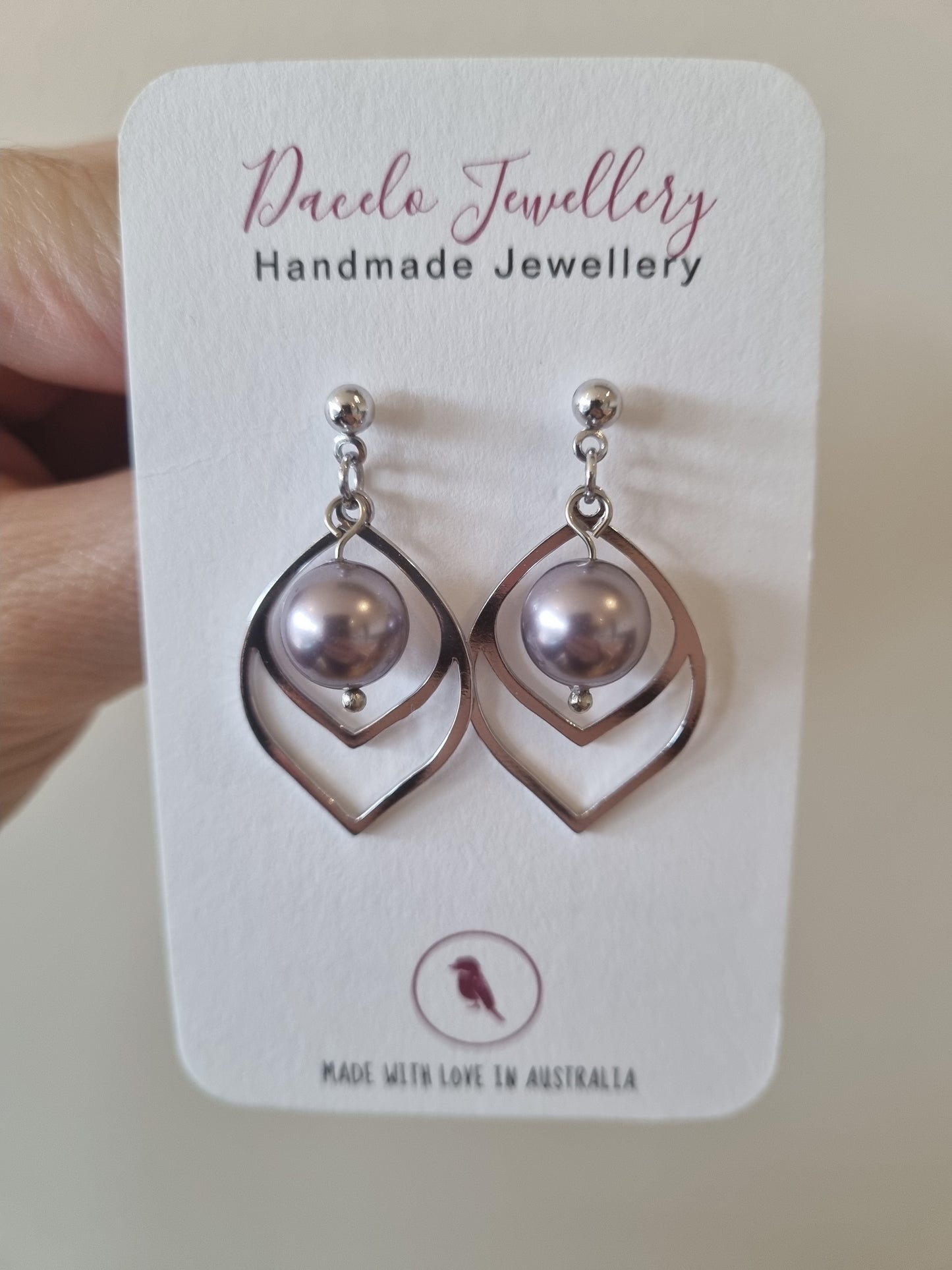 Rhodium leaf with Mauve Swarovski glass pearl