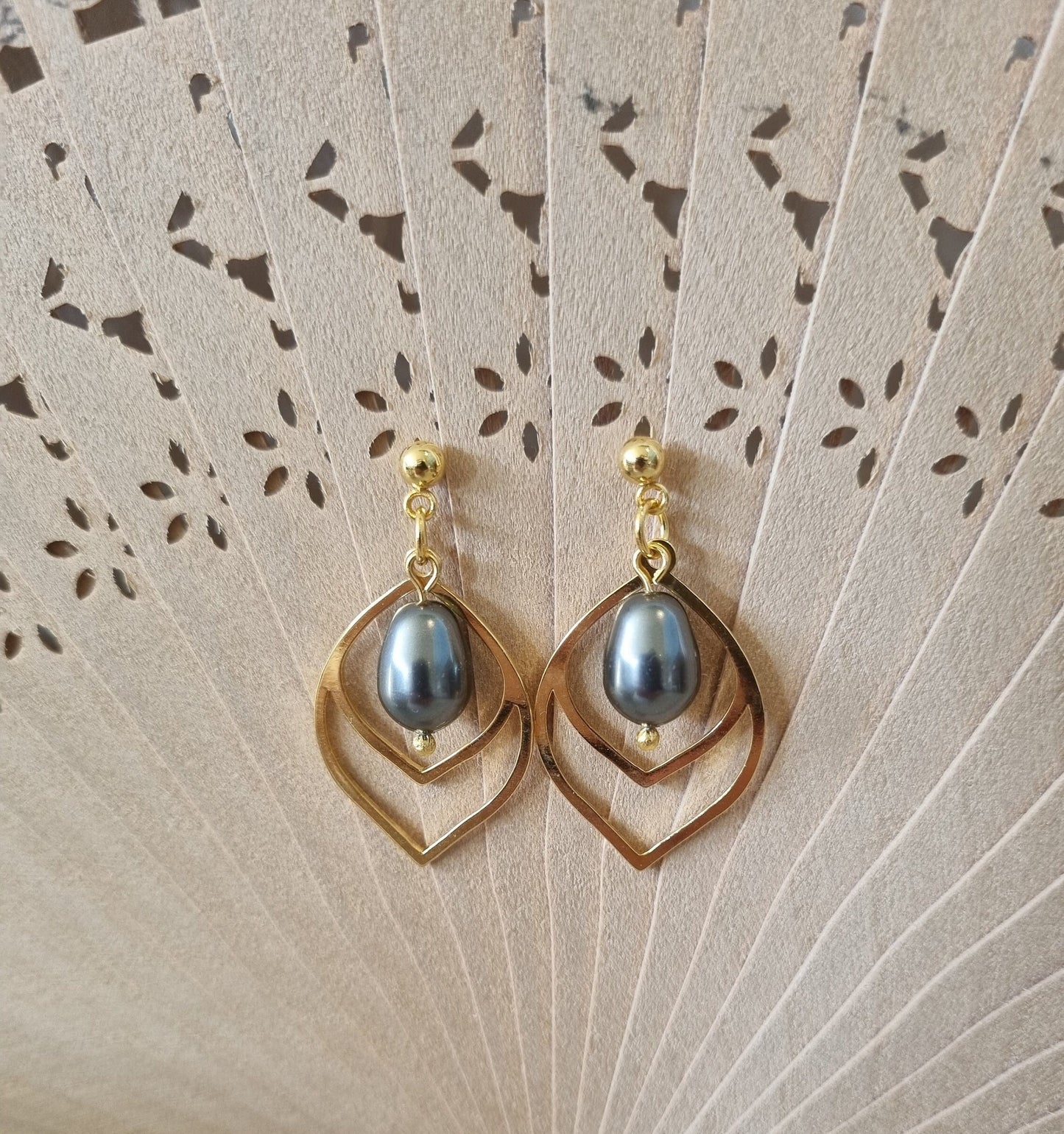 24K Gold Leaf with Dark Grey Swarovski Teardrop Pearl