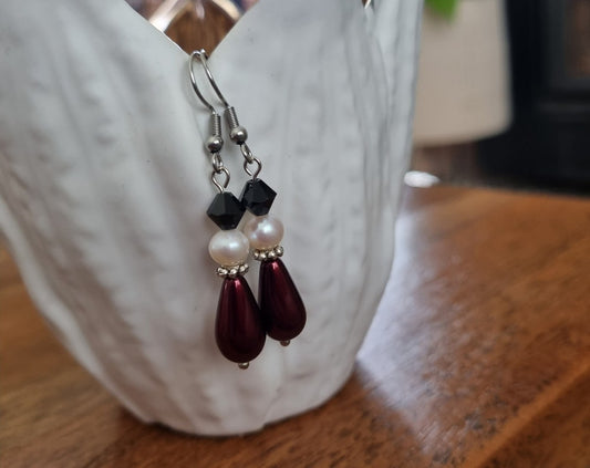 Red teardrop and freshwater pearl dangle earrings